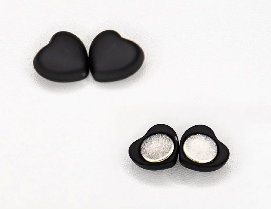 Black Magnet Pin