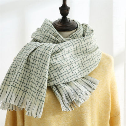 Manufacturers wholesale new style autumn and winter cashmere classic solid color tassels simple lines plaid scarf shawl women